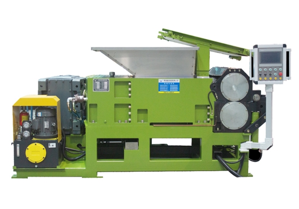 Rubbetwin-Screw Extrusion Press